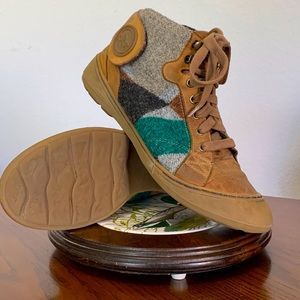 OTBT Women’s Providence Shoe